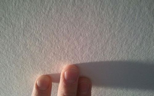 Стеклохолст на потолок: достоинства, пошаговая инструкция монтажа